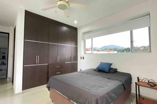 Casa San Isidro Con Elevador Ideal Para La 3 Edad