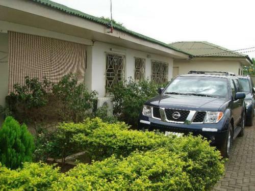 Hotel Jayliz Lodge Adenta,accra