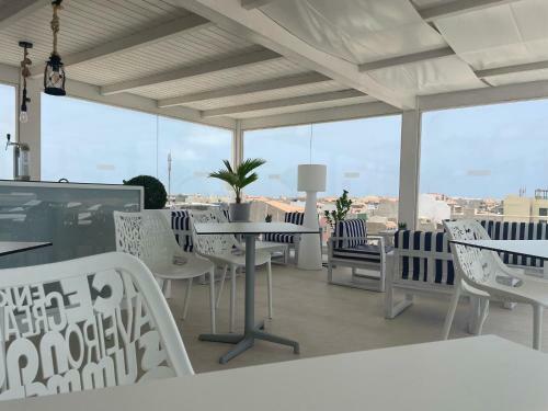 Design Suites Boutique Hotel - Adults Only
