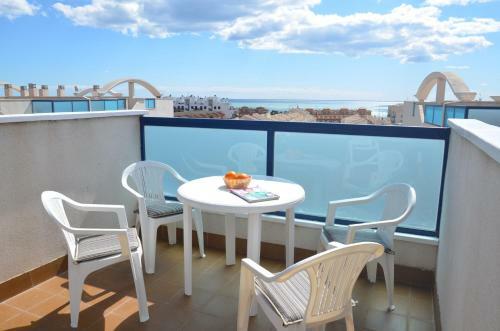 Playamarina II Aparthotel Cabo Roig