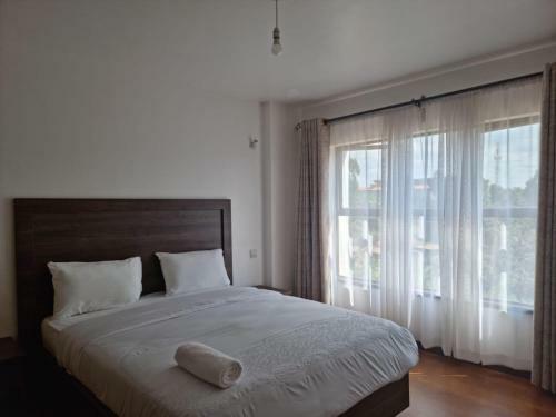 Bed & Breakfast Cytonn Apartments Ruaka