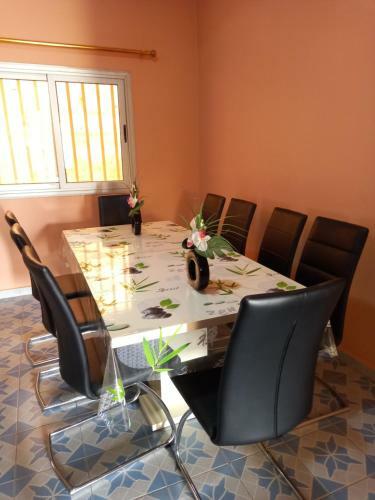 Hostal Chambre Priv�e Meubl�e Climatis�e