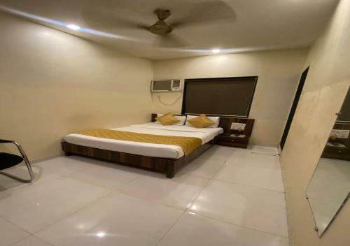 Hotel Garden Park - Near Bkc