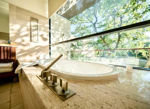 Beachfront Villa 3bedrooms Romantic For Honeymoon