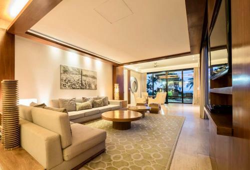 Beachfront Villa 3bedrooms Romantic For Honeymoon