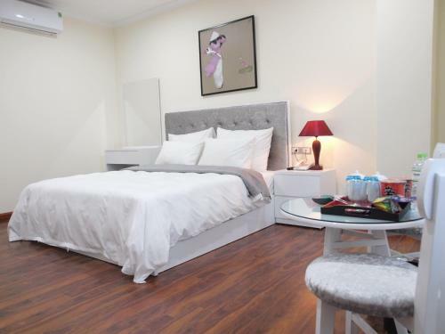 Glory Hotel