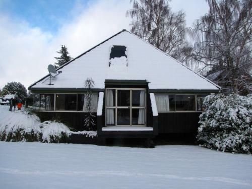 Action Chalet - Ohakune Holiday Home