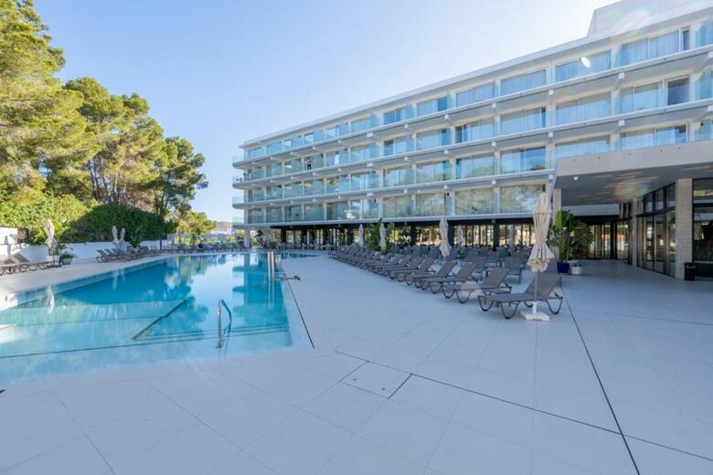 Hotel Els Pins Resort & Spa