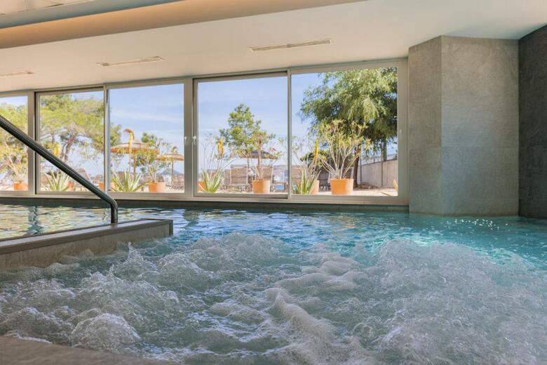 Hotel Els Pins Resort & Spa