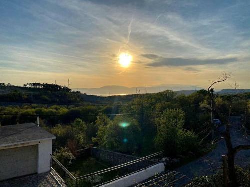Apartman Lavanda Sa Bazenom I Oku?nicom 4*