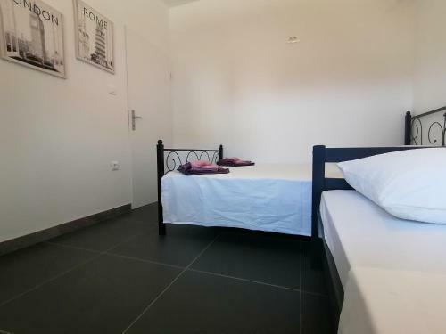 Apartamento Lovely 3 Bedroom Vacation Home With Pool