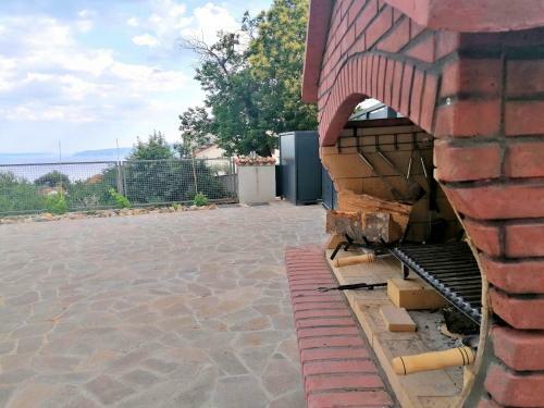 Apartment With Terrace And Sea View 2
