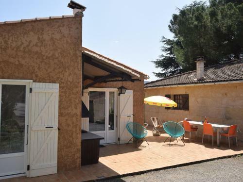Lodge Holiday Home Chassille Lagorce