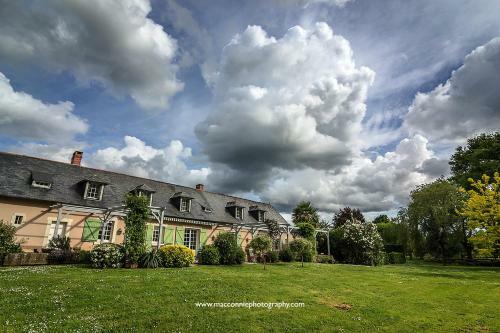 Bed & Breakfast Les Roulottes de La Brauderie