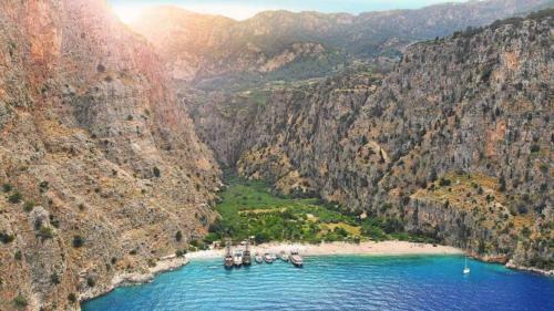 Butterfly Valley Glamping And Food