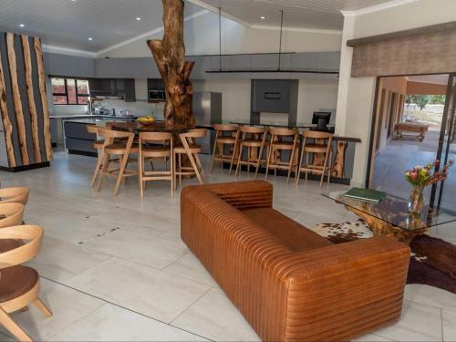 The Hank Adventure Lodge Maribashoek