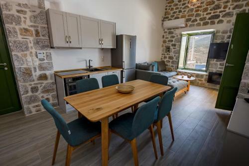 Ermis-apea Villas