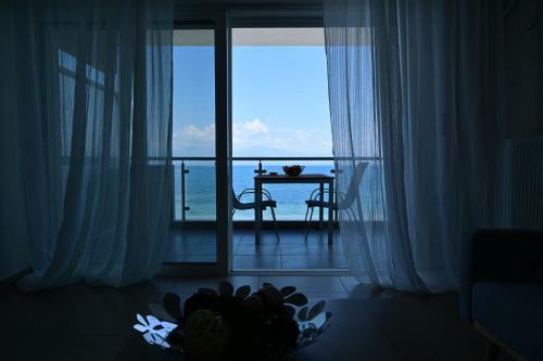 Hostal New Times Seafront Hotel Apartments Melissi