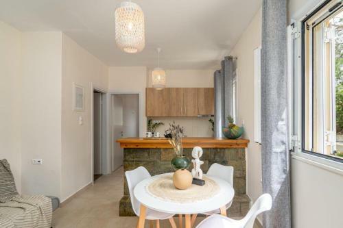 Sea View Apartment In Malia