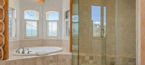 Campbell Peak Retreat By Exceptional Stays