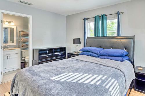 Boynton Beach Oasis With Private Pool And Grill!