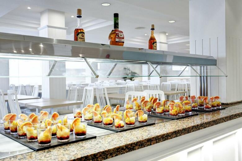 Hotel Grupotel Mar De Menorca