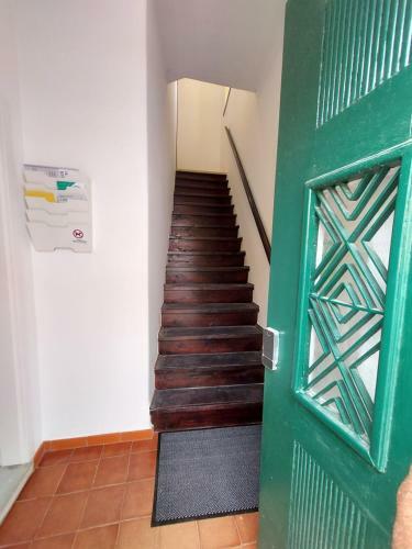 Hostal Wolley - Peniche Guesthouse