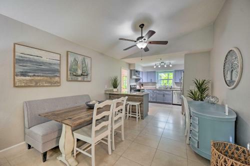 Bright, Airy Naples Home Near Beach And Dining!