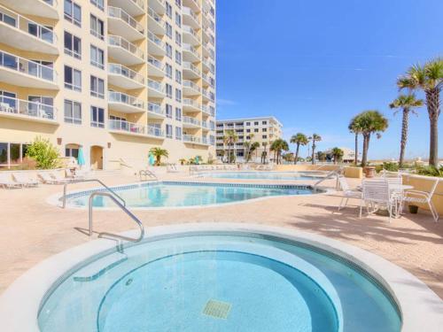 Apartamento Emerald Isle #1601