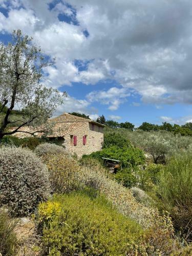 Secluded House With Amazing View And Swimming Pool