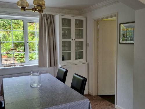 Pass The Keys Stunning Waterside Retreat With Estuary Views