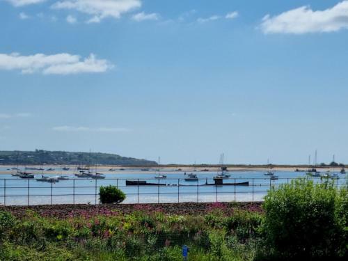 Pass The Keys Stunning Waterside Retreat With Estuary Views