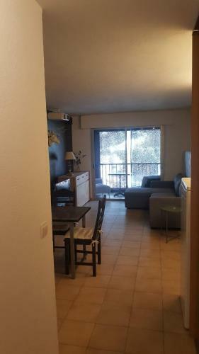 Apartamento Studio � Calvi Proche de La Mer Et Des Commerces