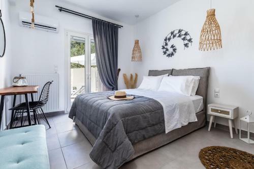 Ninemia Villa In Skopelos
