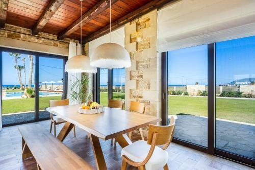 Villa Paralia Beachfront Residence