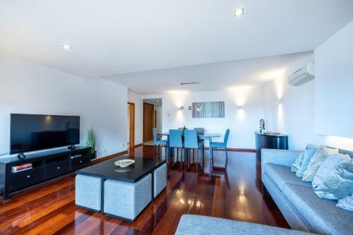 Ba�a Da Luz - Sea View Luxury Apartment