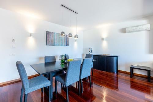 Ba�a Da Luz - Sea View Luxury Apartment