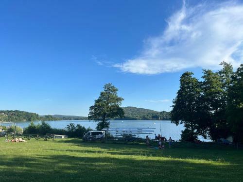 Hostal Il Gufo E Il Gatto Del Lago