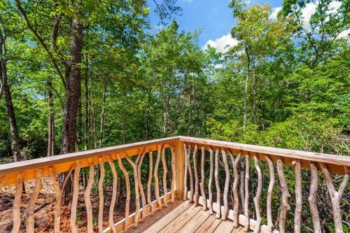 Laurel Ridge Cabin...experience Nature In 90 Acres!