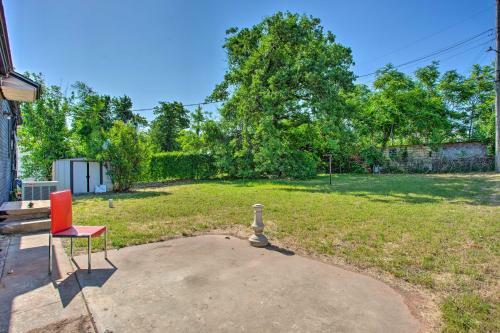 Vibrant-boho, Pet-friendly Oklahoma City Digs
