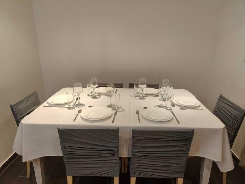 Logement Entier � 5 Min de La Plage Santa Giulia.