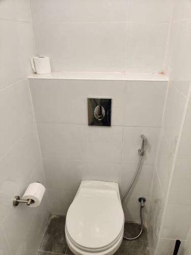 Jerusalem Apartments (In Bat Yam) By Pay Box