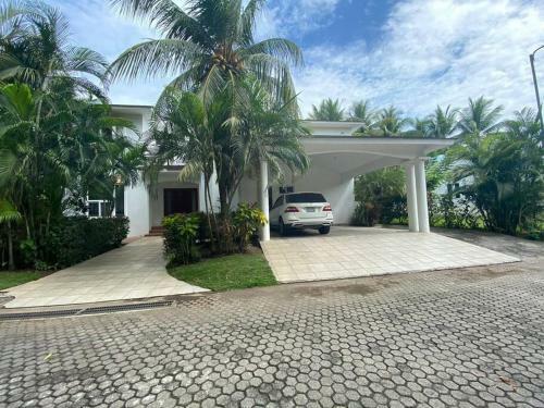 Villa En Puerto San Jose