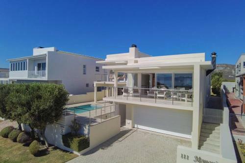 Villa 111 Memories - de Kelders Home With A View