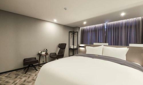 Hotel ??? ??