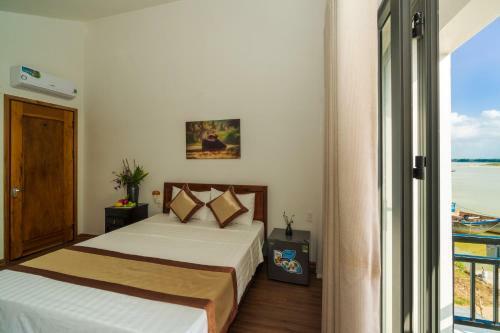 Autumn Bay Retreat Hoi An