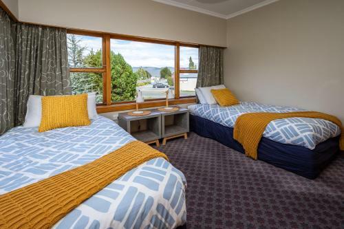 Grand View - Te Anau Holiday Home