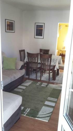 Tonita Apartment