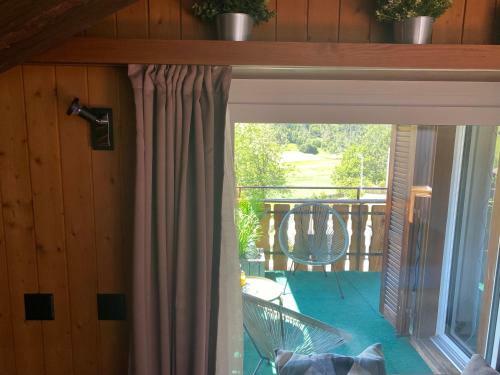 Apartamento Dachwohnung In Der Mitte Von Laax-dorf