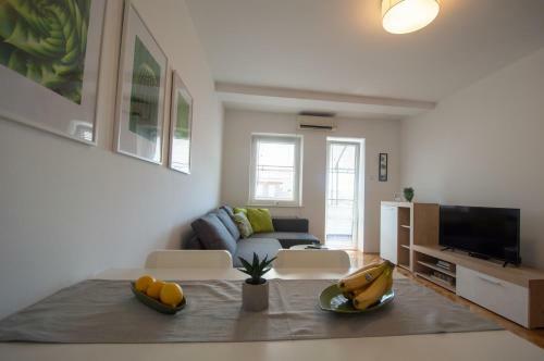 Central 1-bedroom Apartment (50sqm) - Duke